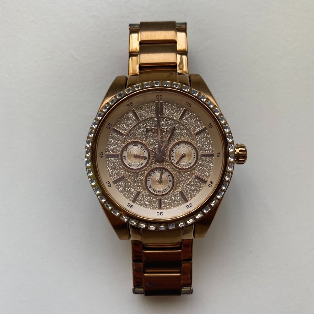 Fossil Women's Rose Gold Analog Dial Quartz Wrist Watch